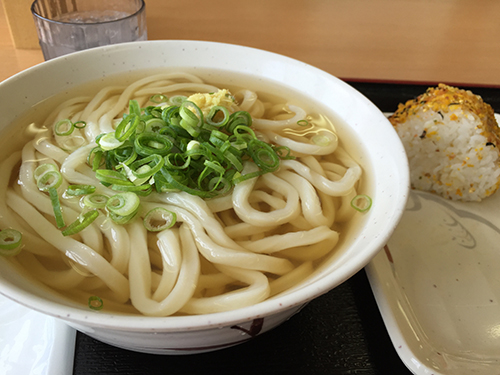 源平うどん ひやかけ おにぎり