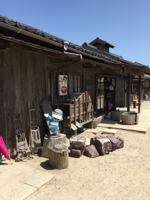 二十四の瞳映画村 バカボン