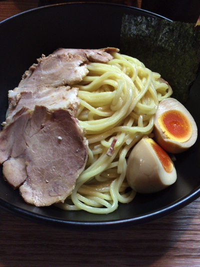 輝の穴 味玉つけ麺